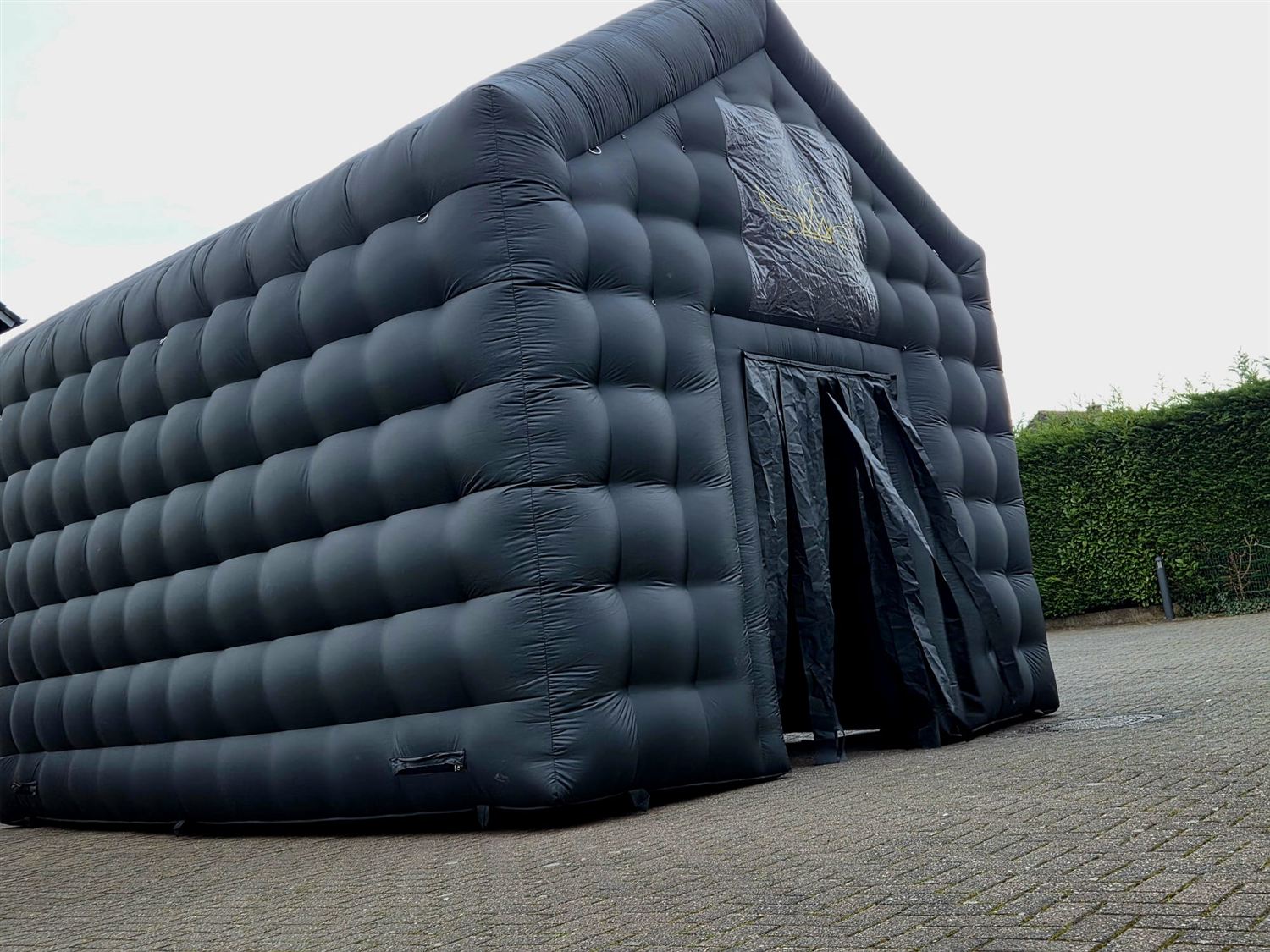 Luftdisco mit geöffnetem Eingang